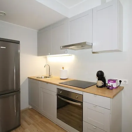 Modern & Peaceful Апартаменты *
